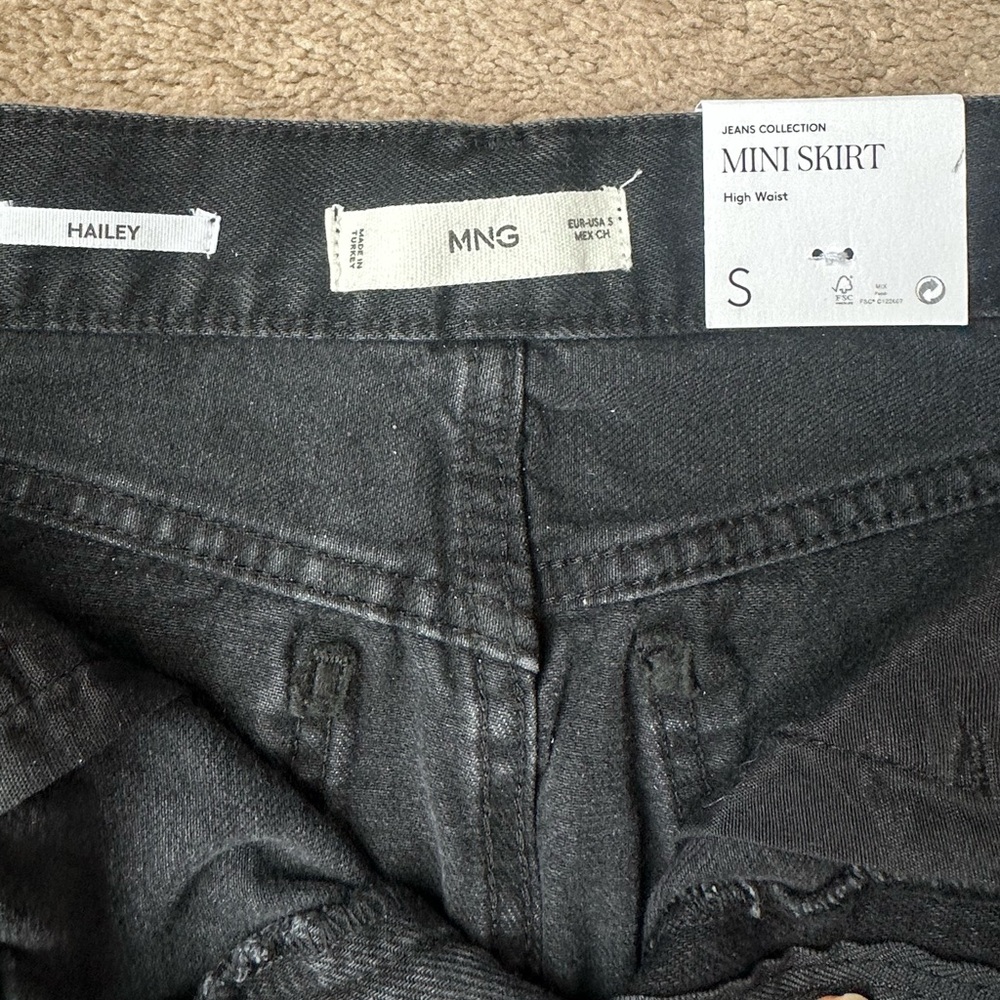 NWT Mango Black Denim Mini Skirt with Frayed Hem size small - Picture 11 of 16